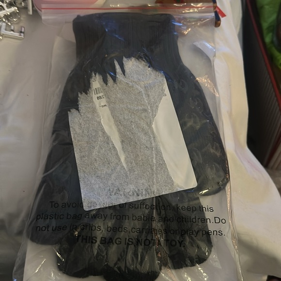 NIB One Size Grill Armor Gloves - Picture 16 of 16